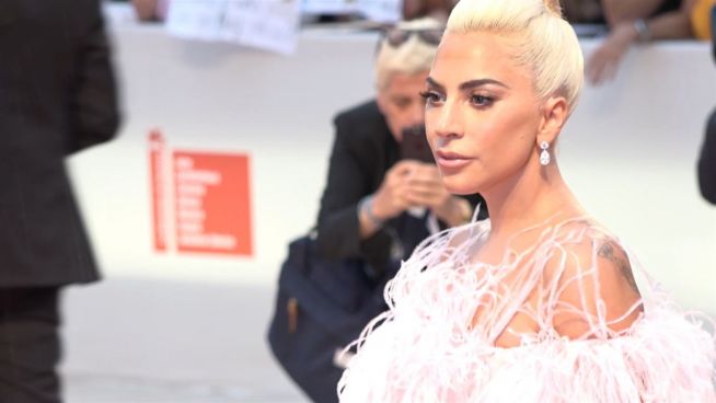 Lady Gaga sorgt für Lacher im Netz