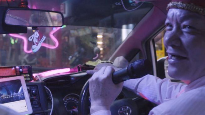 Awesome Drivers: Karaoke-Taxi
