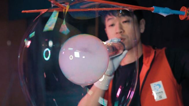 Mein Traumjob: Der Meister der Seifenblasen